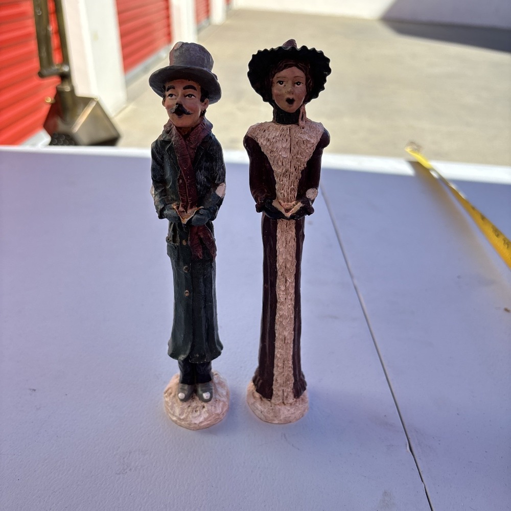 Windsor Collection Old World Pencil Figurine Christmas Holiday Carolers